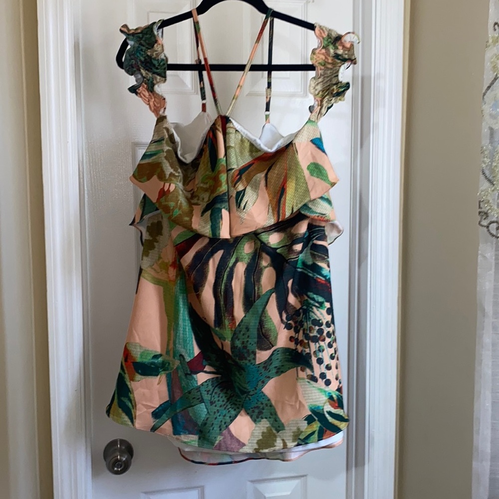 Short dress size large new